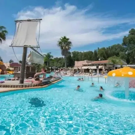 4 Etoiles - Parc Aquatique - Efacfb 耶尔